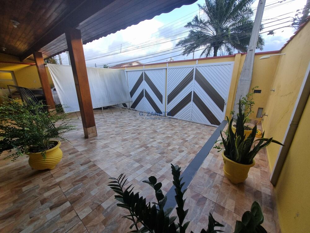 Sobrado, 5 quartos, 403 m² - Foto 1