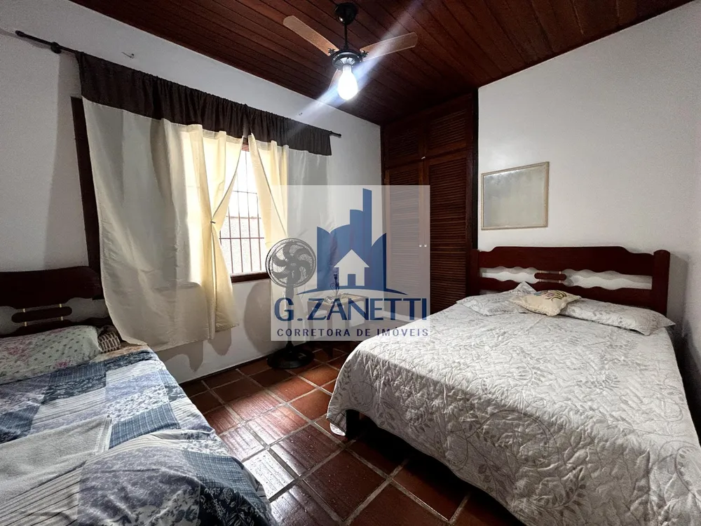 Casa, 3 quartos, 252 m² - Foto 13
