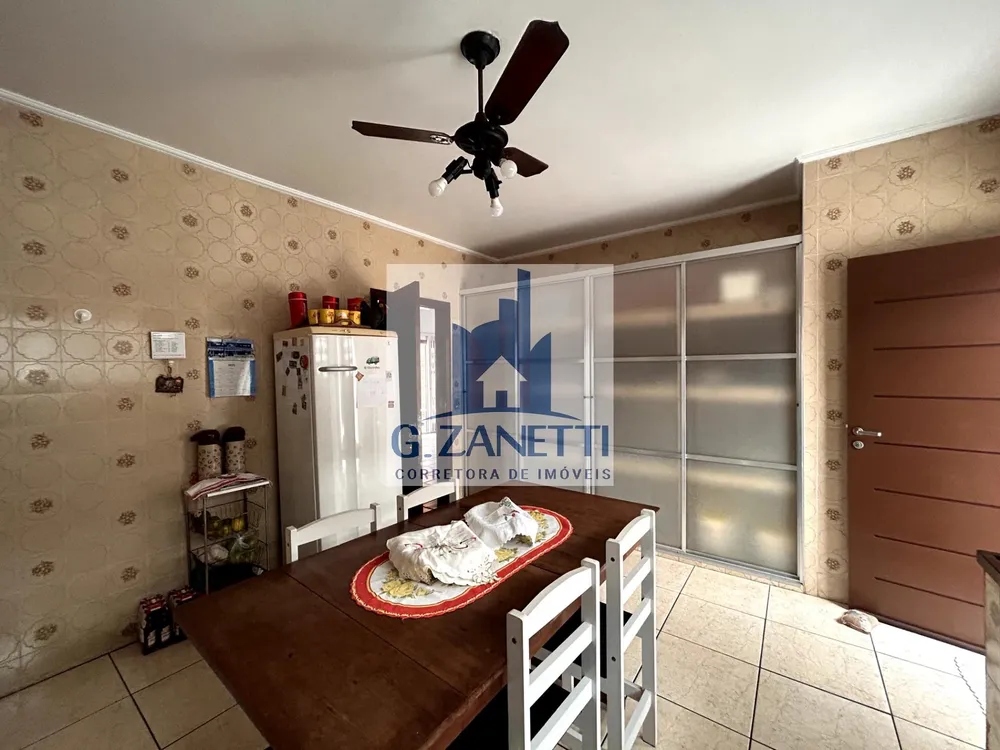 Casa, 3 quartos, 252 m² - Foto 2