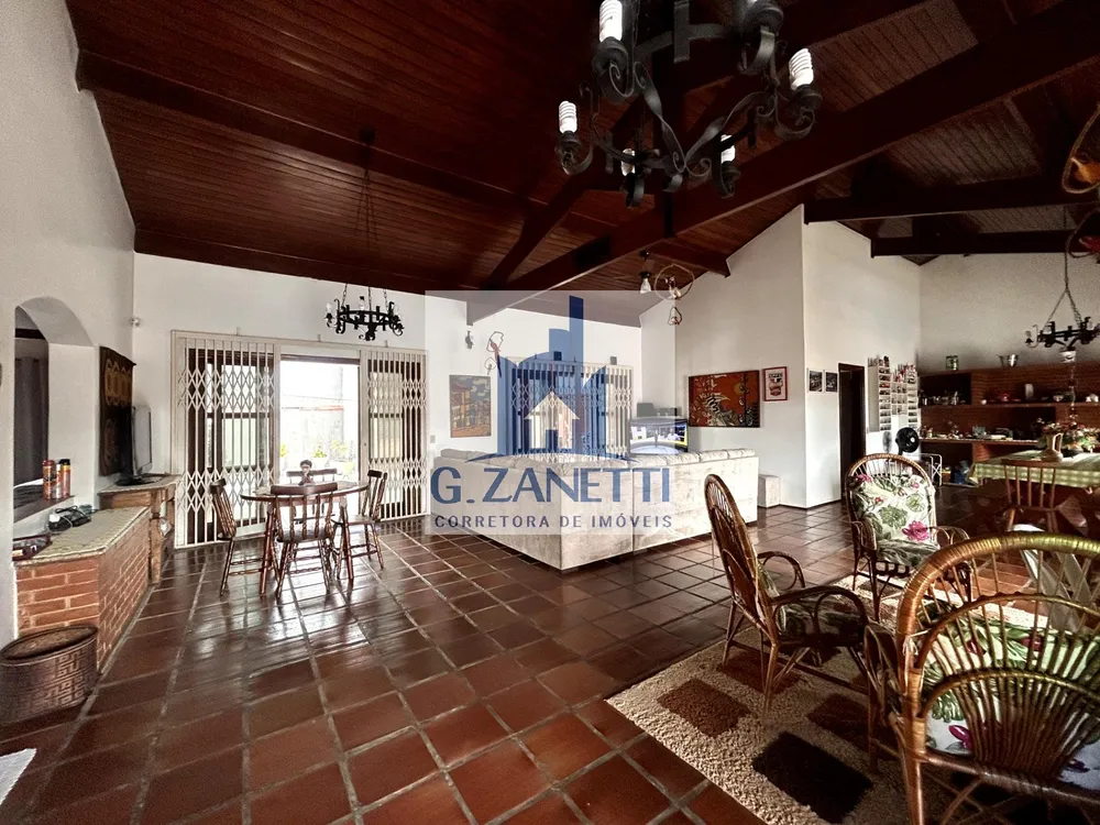 Casa, 3 quartos, 252 m² - Foto 4