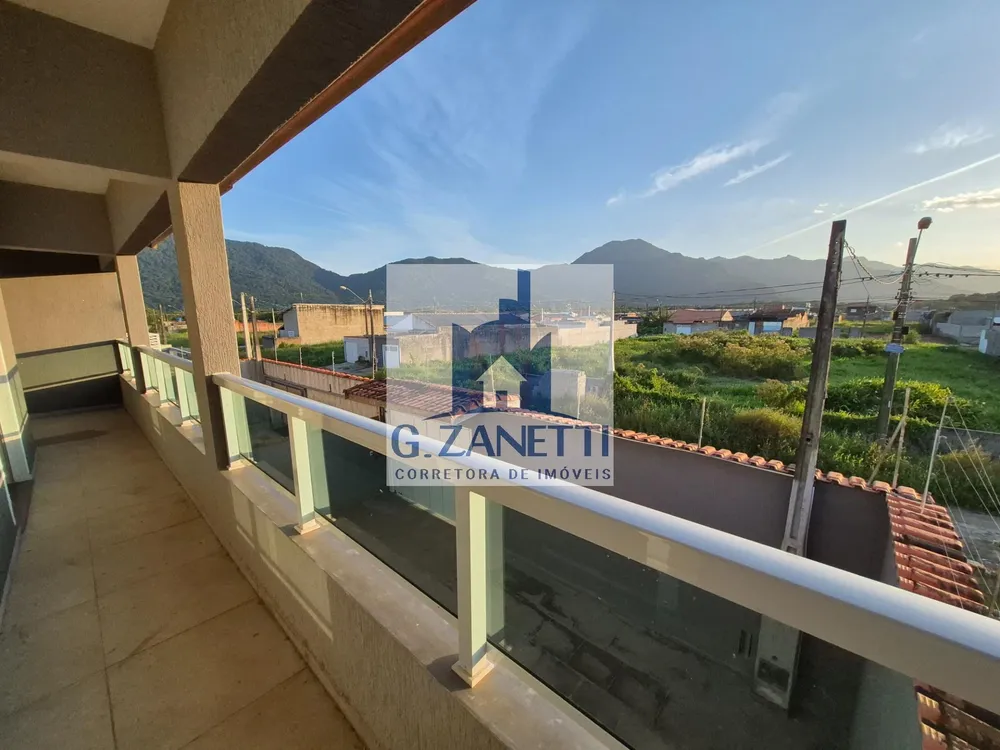Casa, 3 quartos, 220 m² - Foto 2