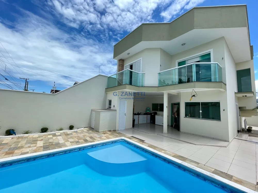 Casa, 3 quartos, 176 m² - Foto 9