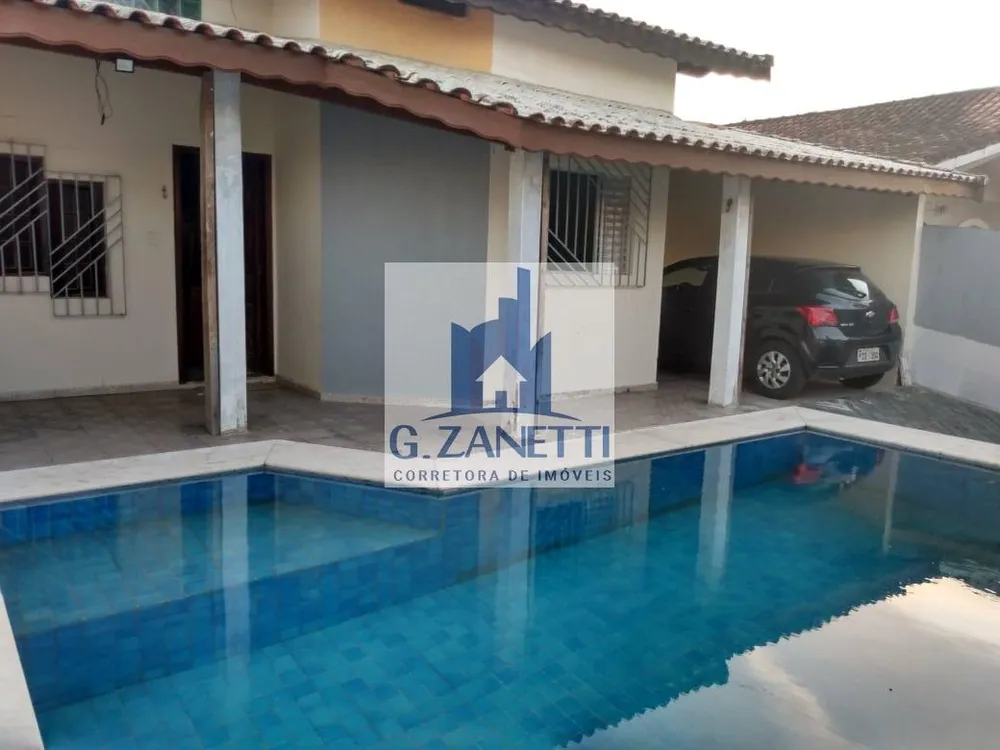 Casa, 4 quartos, 180 m² - Foto 1