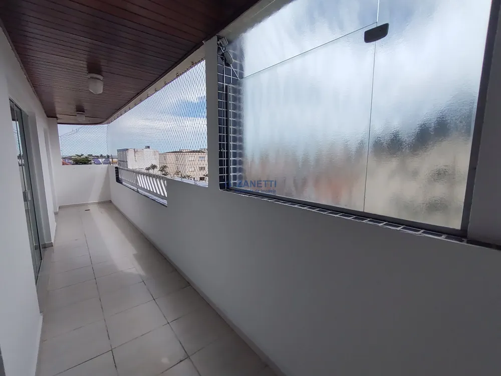Apartamento, 3 quartos, 130 m² - Foto 4