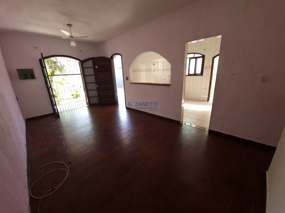 Casa à venda e aluguel com 3 quartos, 146m² - Foto 4