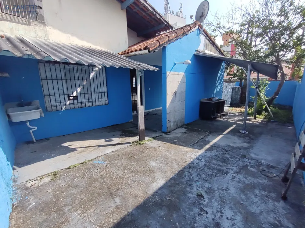 Casa, 2 quartos, 70 m² - Foto 2