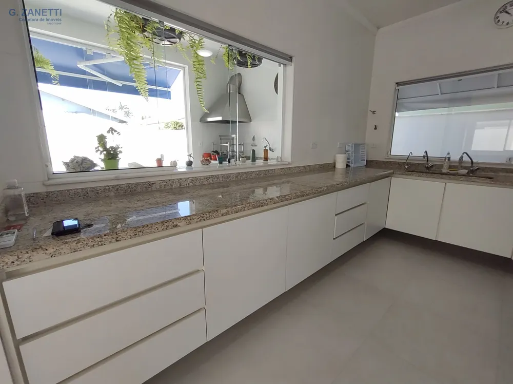 Sobrado, 5 quartos, 280 m² - Foto 4