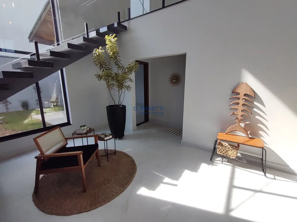 Casa, 4 quartos, 252 m² - Foto 8
