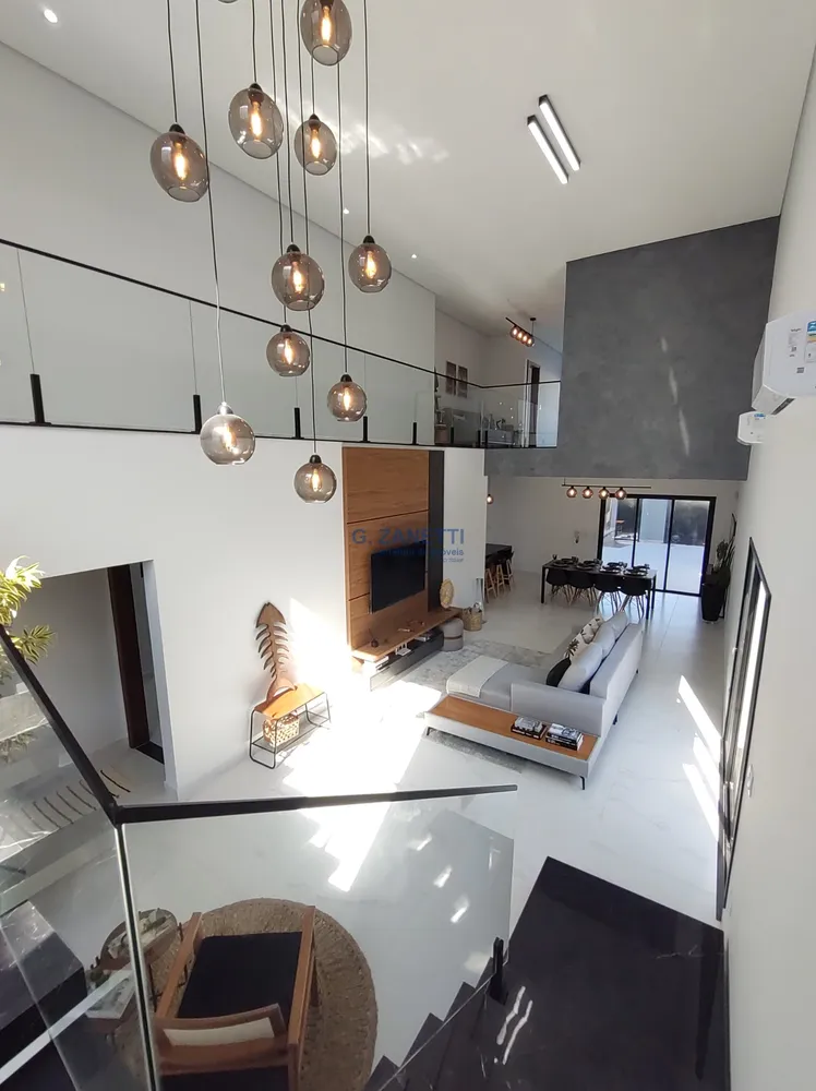 Casa, 4 quartos, 252 m² - Foto 13