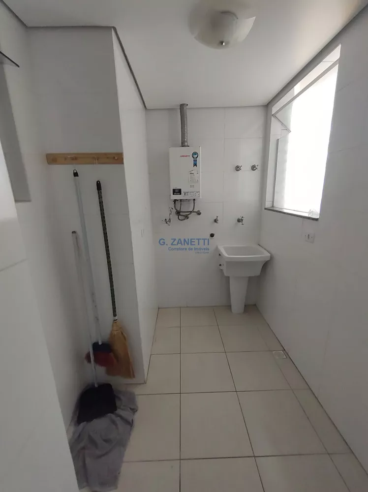 Apartamento à venda com 3 quartos, 130m² - Foto 6