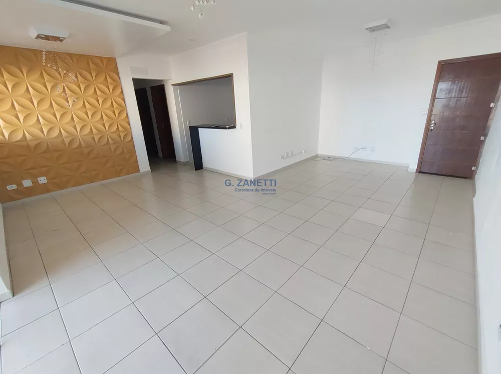 Apartamento à venda com 3 quartos, 130m² - Foto 4