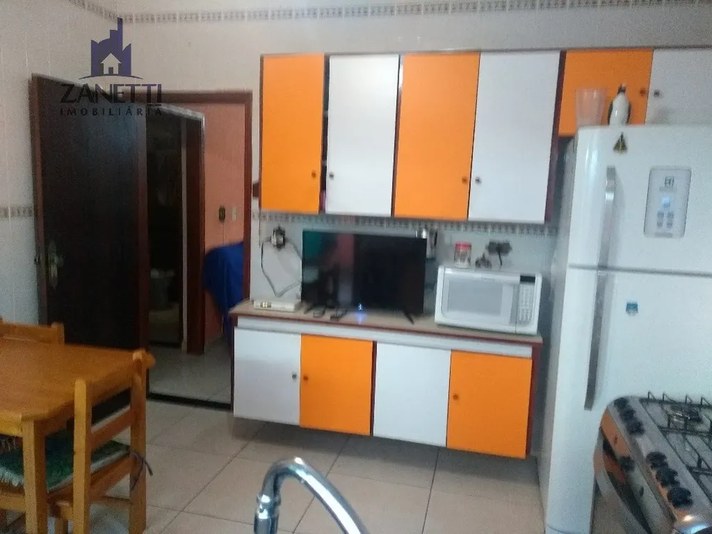 Casa, 3 quartos, 170 m² - Foto 2