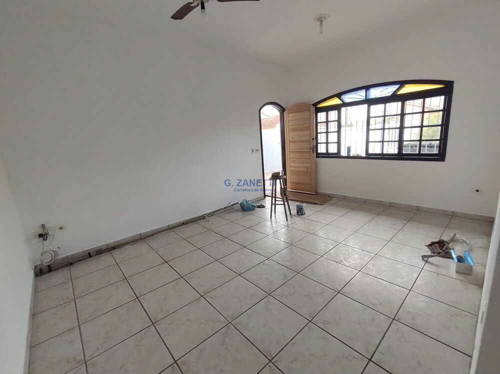 Casa, 3 quartos, 172 m² - Foto 1