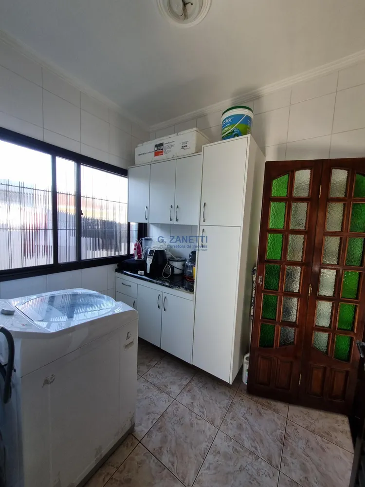 Casa, 3 quartos, 257 m² - Foto 1