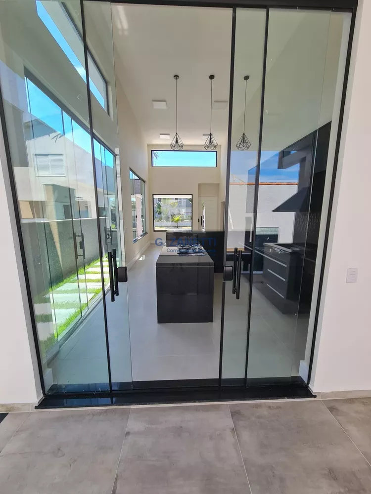 Casa à venda com 3 quartos, 145m² - Foto 3