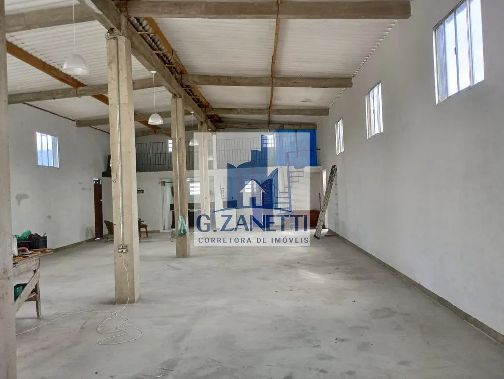 Depósito-Galpão, 273 m² - Foto 1