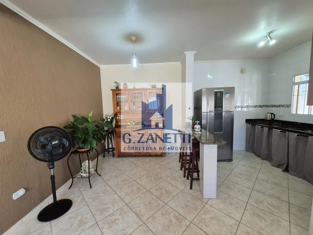 Casa, 3 quartos, 96 m² - Foto 2