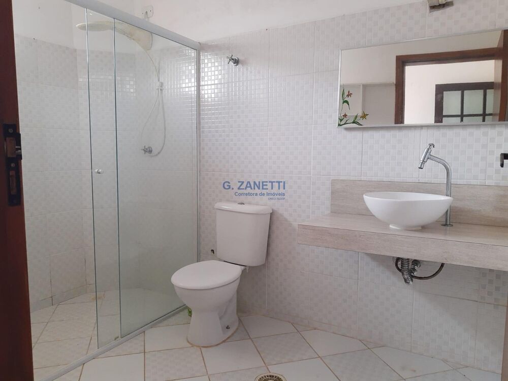 Casa à venda com 3 quartos, 190m² - Foto 2