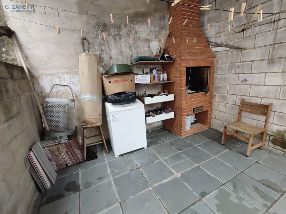 Casa à venda com 3 quartos, 420m² - Foto 3