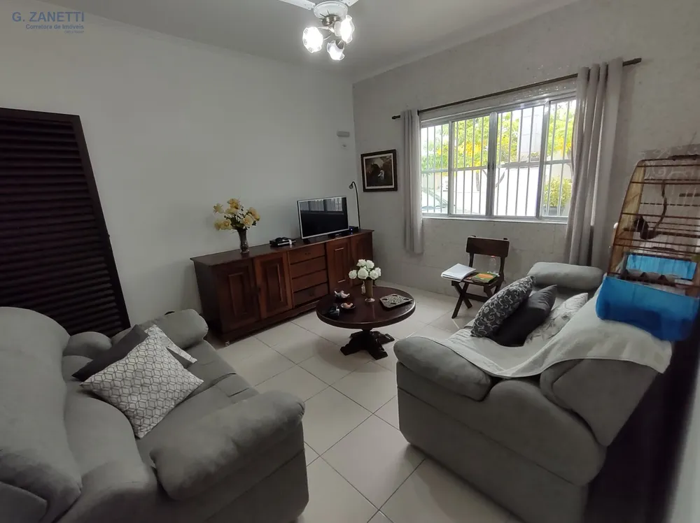 Casa, 4 quartos, 210 m² - Foto 11