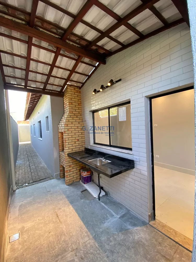 Casa à venda com 3 quartos, 90m² - Foto 3