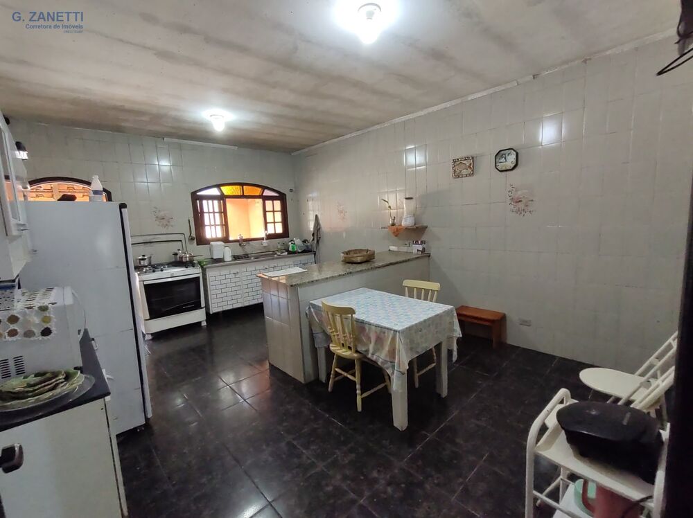 Casa, 4 quartos, 150 m² - Foto 3