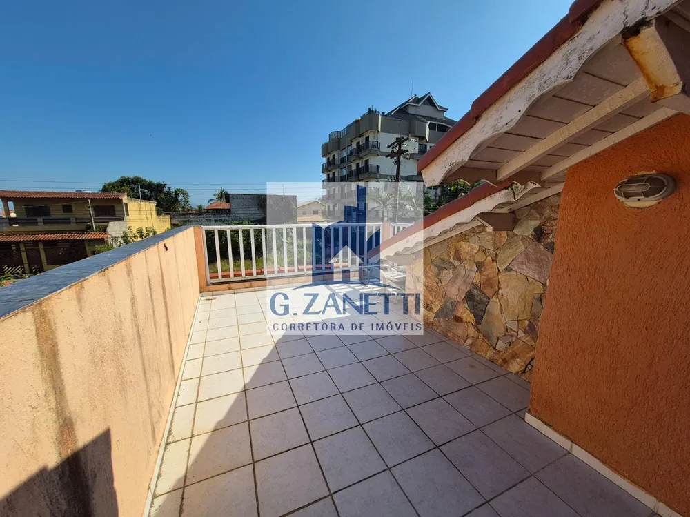 Casa, 8 quartos, 312 m² - Foto 2