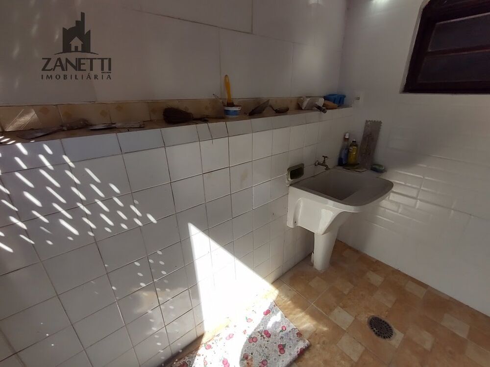 Casa à venda com 3 quartos, 288m² - Foto 5