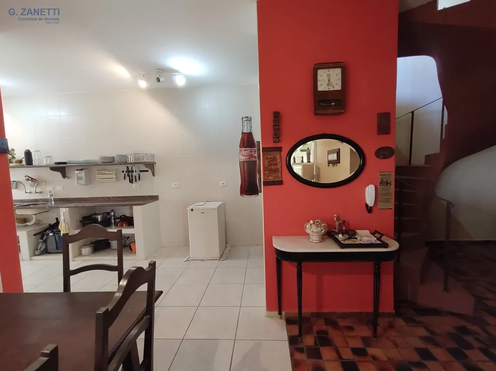 Casa, 3 quartos, 225 m² - Foto 10