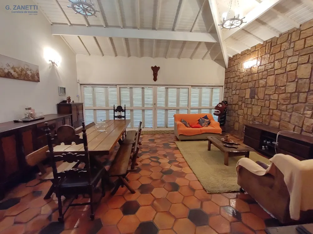 Casa, 3 quartos, 225 m² - Foto 9