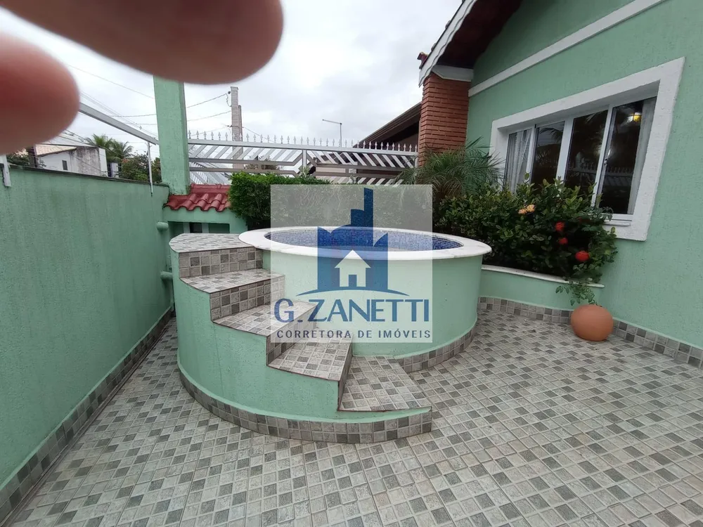 Casa, 3 quartos, 158 m² - Foto 1