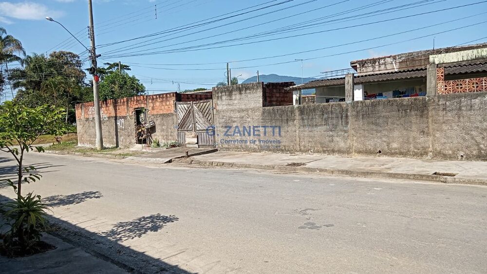 Casa, 4 quartos, 75 m² - Foto 1