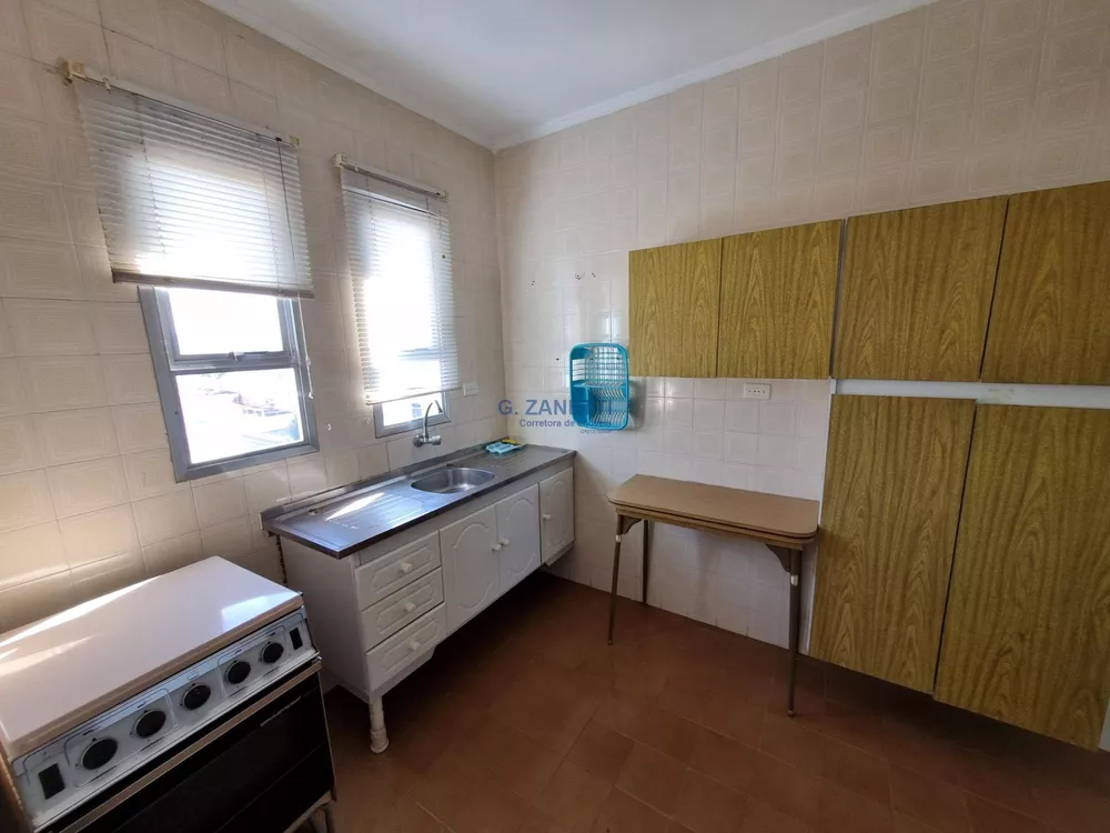 Apartamento à venda com 2 quartos, 69m² - Foto 3