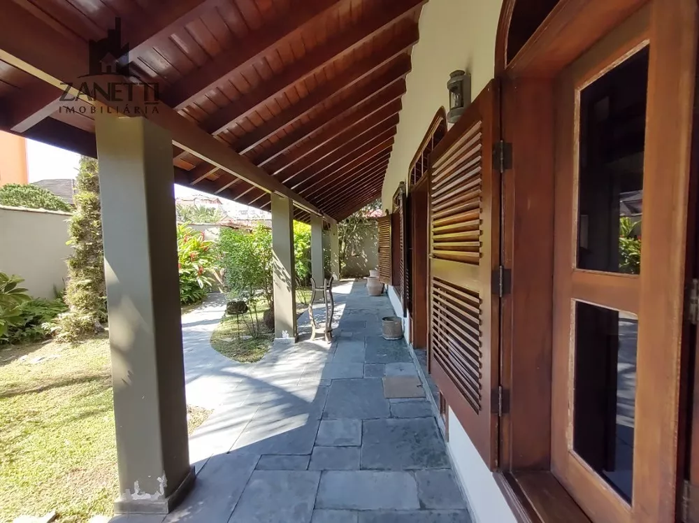 Sobrado, 6 quartos, 234 m² - Foto 11