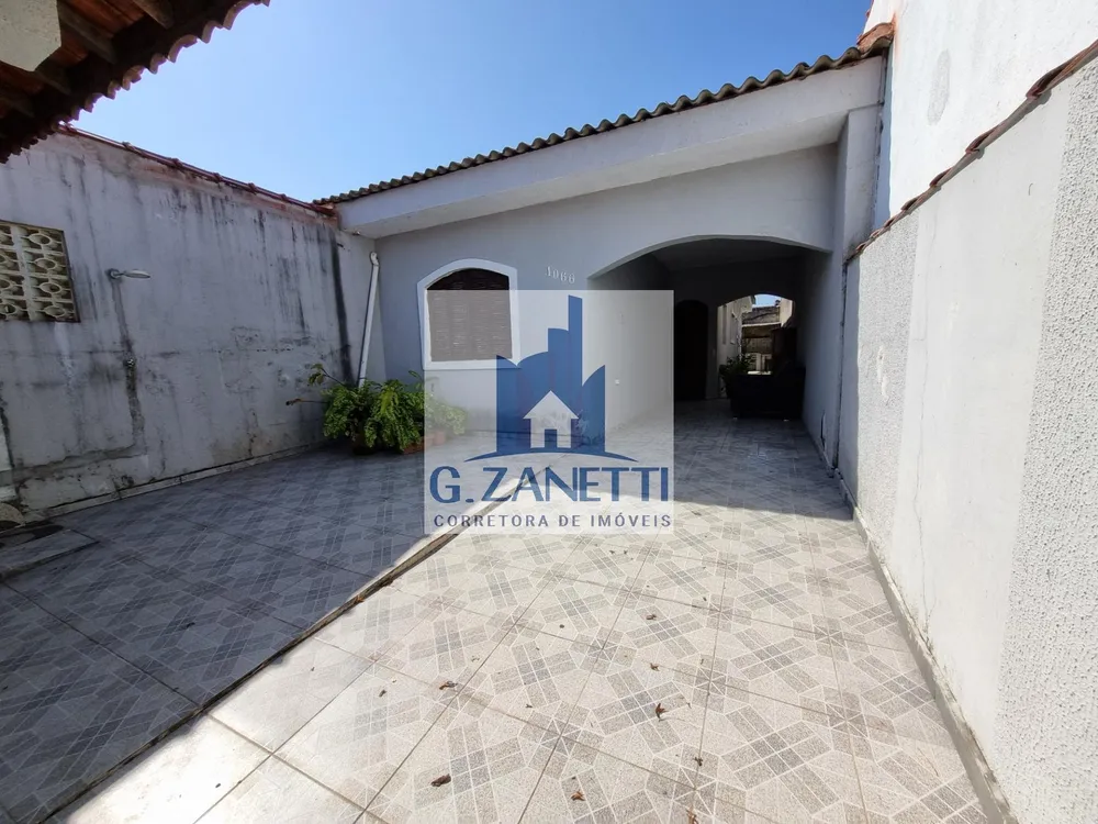 Casa, 2 quartos, 82 m² - Foto 1