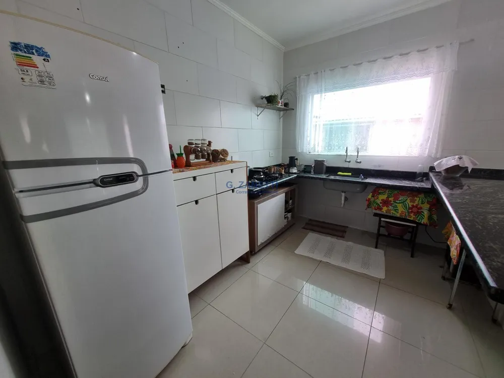 Casa, 3 quartos, 250 m² - Foto 6