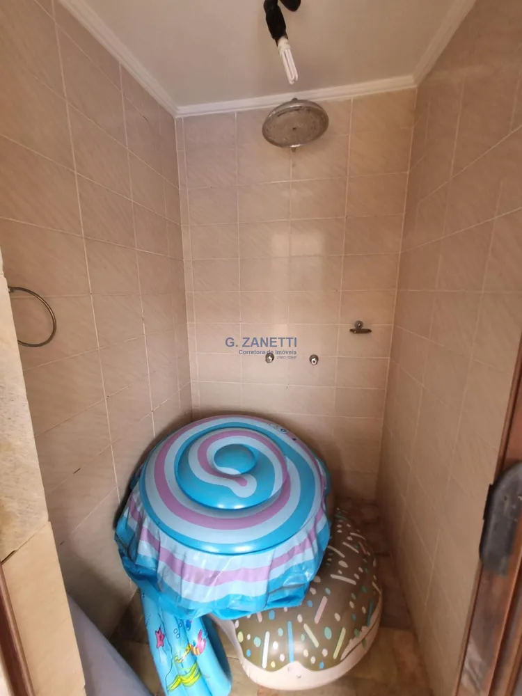 Casa, 3 quartos, 250 m² - Foto 12