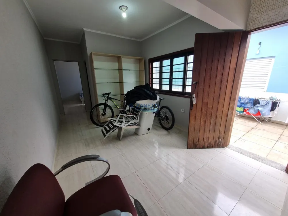 Casa, 3 quartos, 250 m² - Foto 15