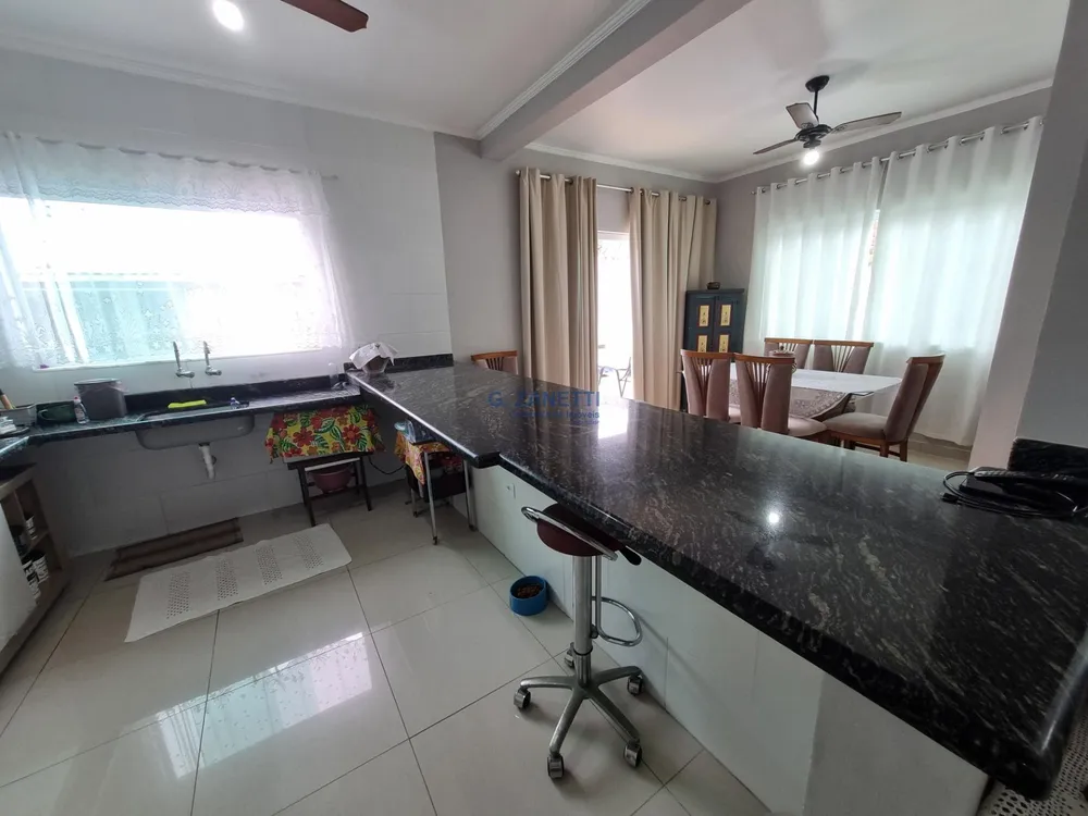 Casa, 3 quartos, 250 m² - Foto 5