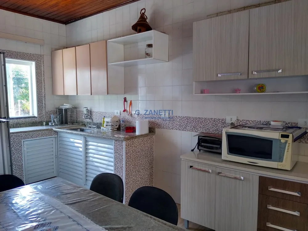 Casa, 4 quartos, 205 m² - Foto 11
