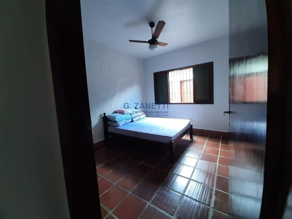 Casa, 3 quartos, 177 m² - Foto 1