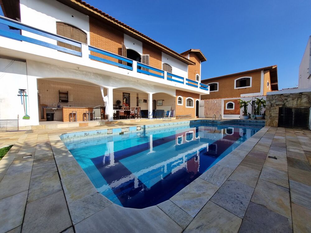 Casa, 2 quartos, 140 m² - Foto 1