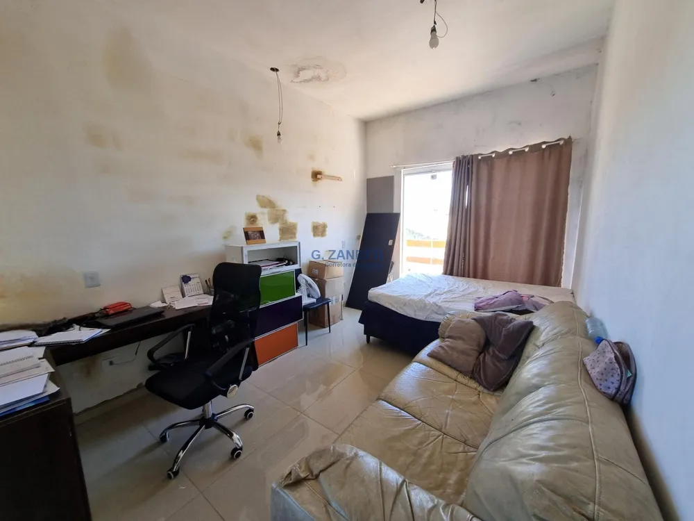 Casa, 6 quartos, 249 m² - Foto 3