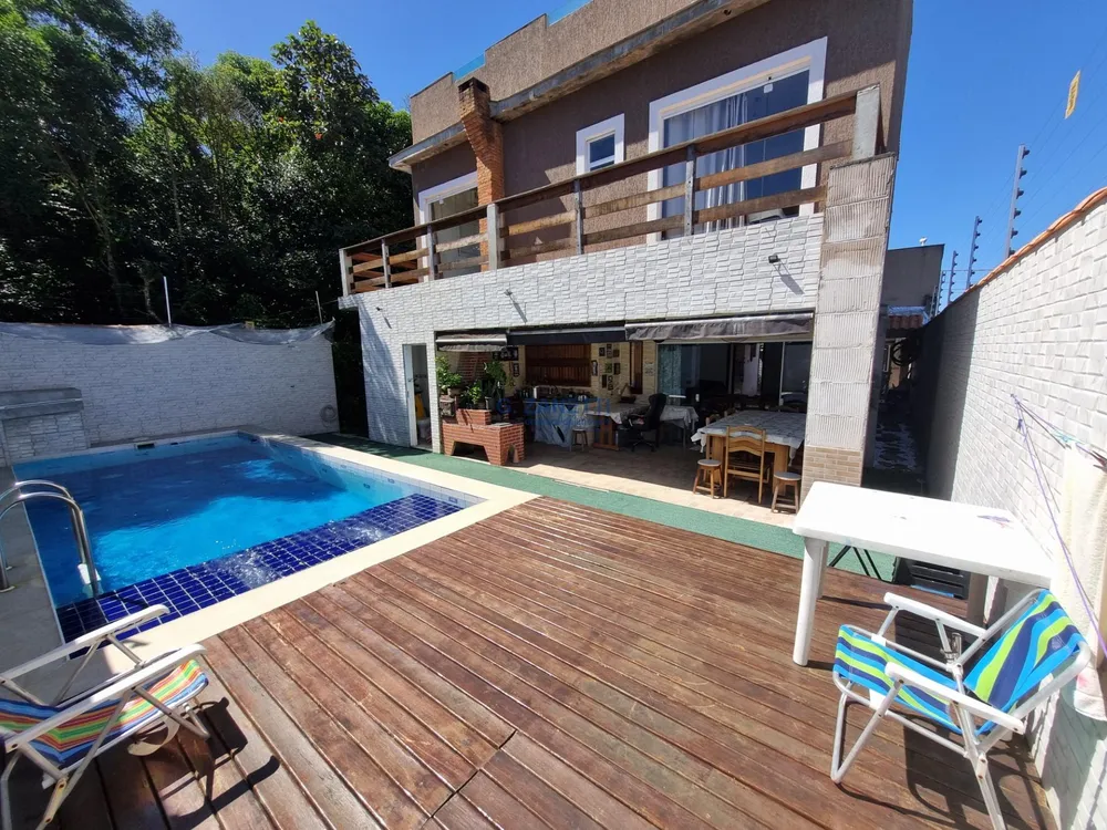 Casa, 6 quartos, 249 m² - Foto 8