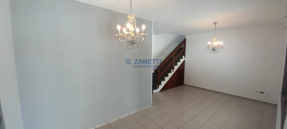 Casa, 3 quartos, 191 m² - Foto 2
