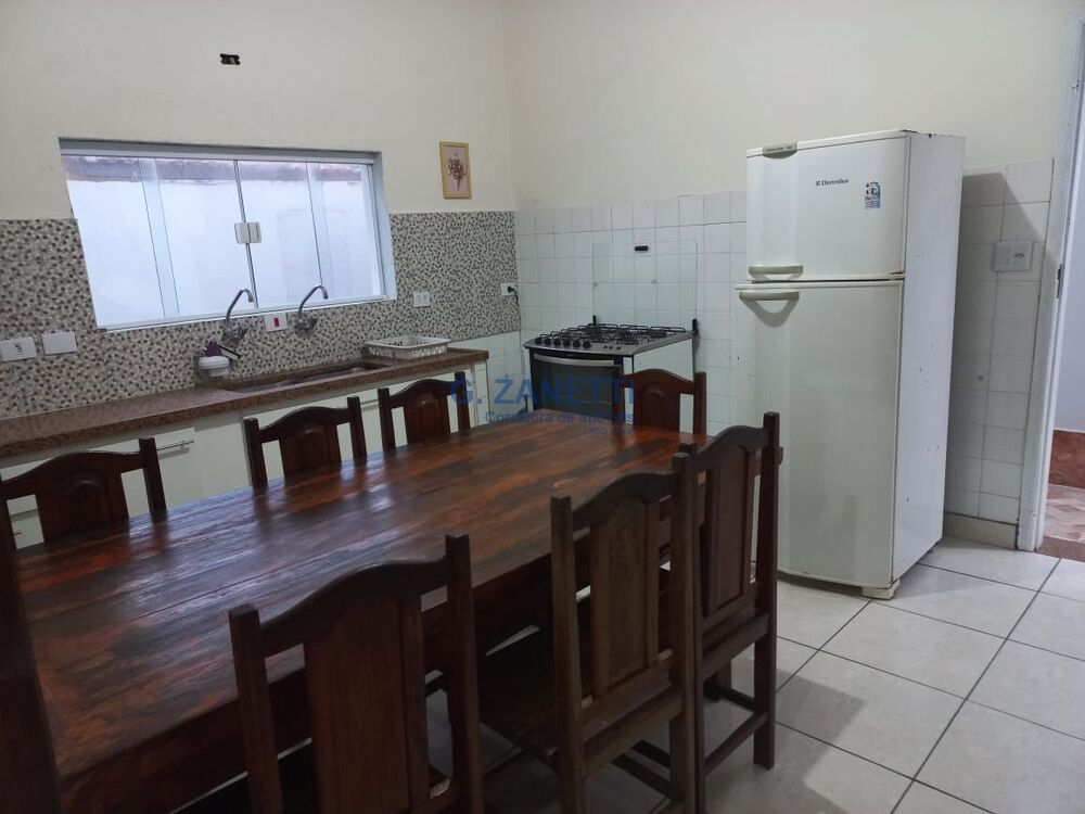 Casa, 4 quartos, 220 m² - Foto 4