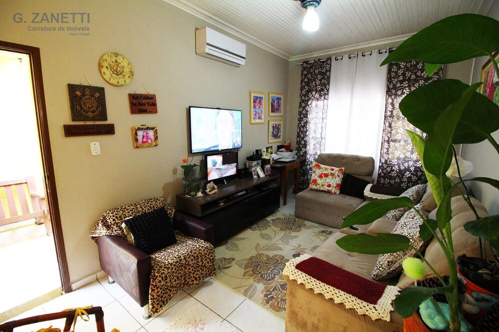 Casa, 4 quartos, 130 m² - Foto 3