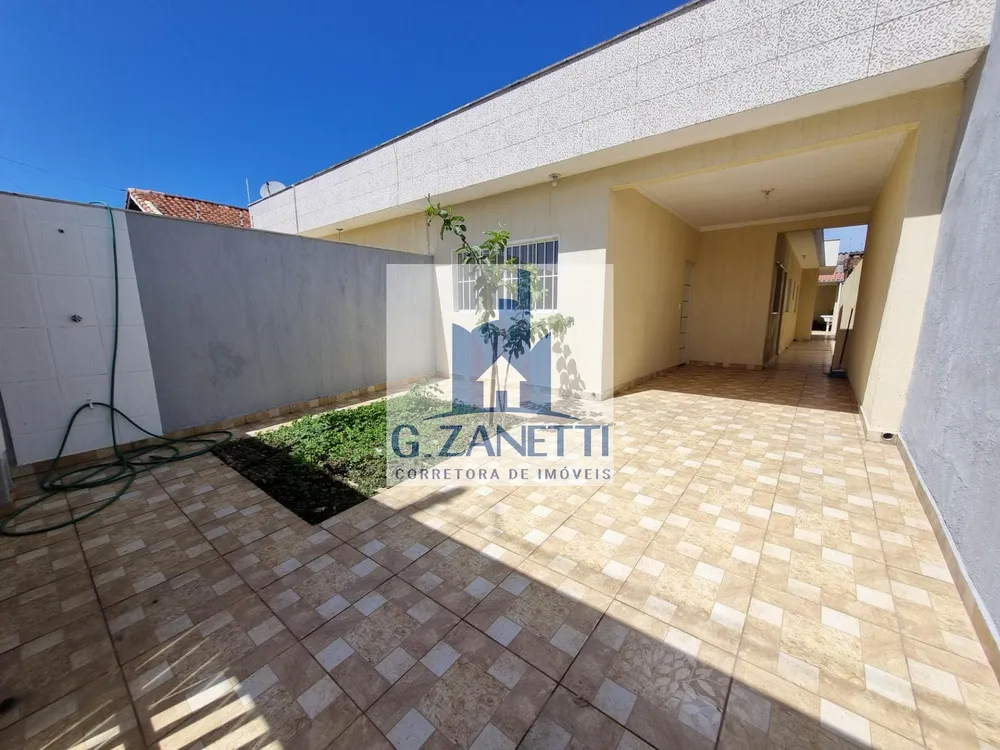 Casa, 3 quartos, 107 m² - Foto 1