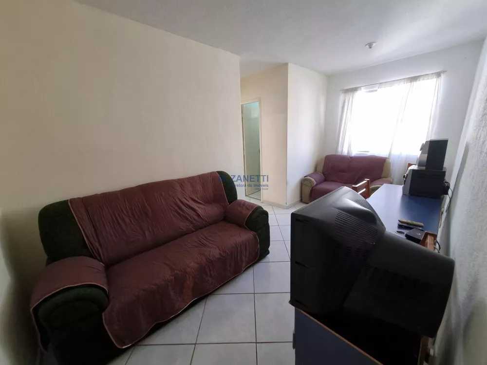 Apartamento à venda com 2 quartos, 63m² - Foto 1