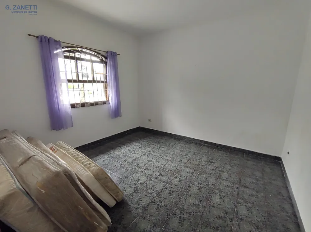 Casa, 4 quartos, 250 m² - Foto 9